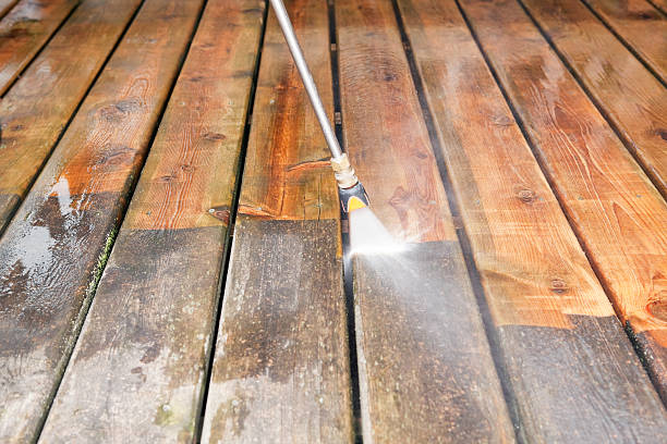 Best Pool Deck Cleaning  in Jamaica Beach, TX